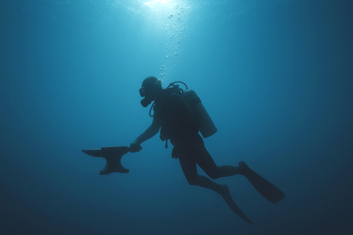 Why correct weighting in scuba diving is a matter of safety. How to choose the right amount of weights for your dives