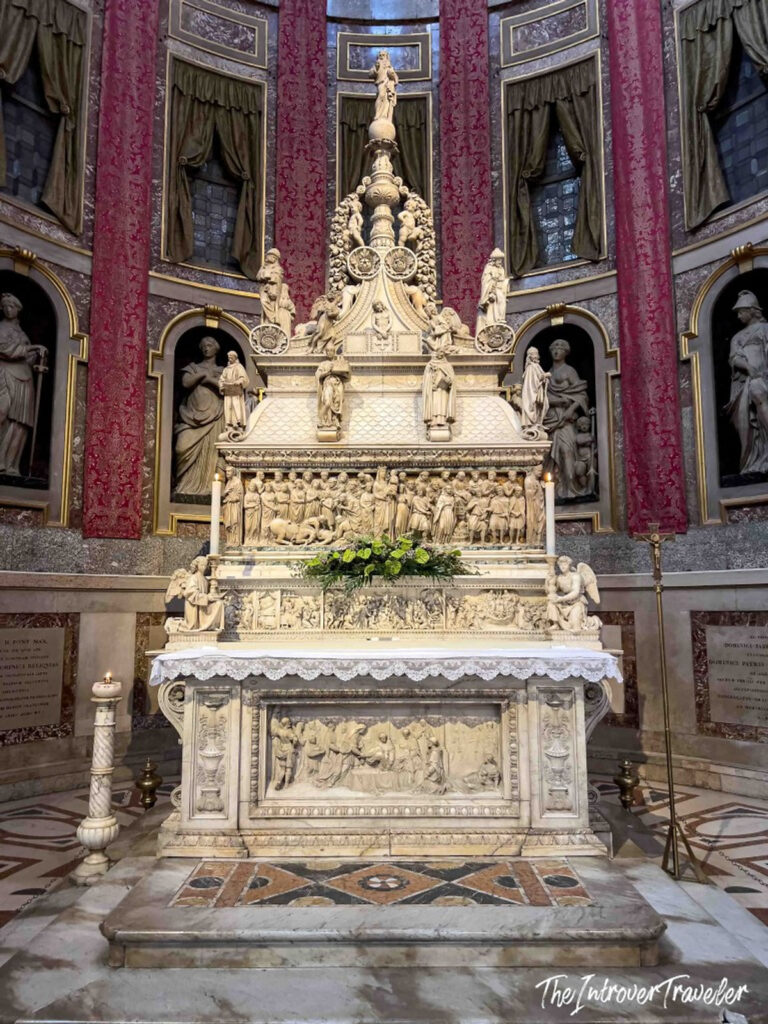 The Ark of Saint Dominic (Bologna): a must-see collective work of the greatest names in Italian sculpture