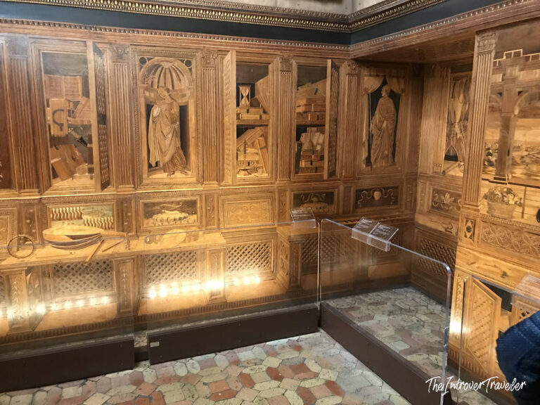 The Studiolo of Federico da Montefeltro in Urbino: a Compendium of Intelligence and Wooden Wonder