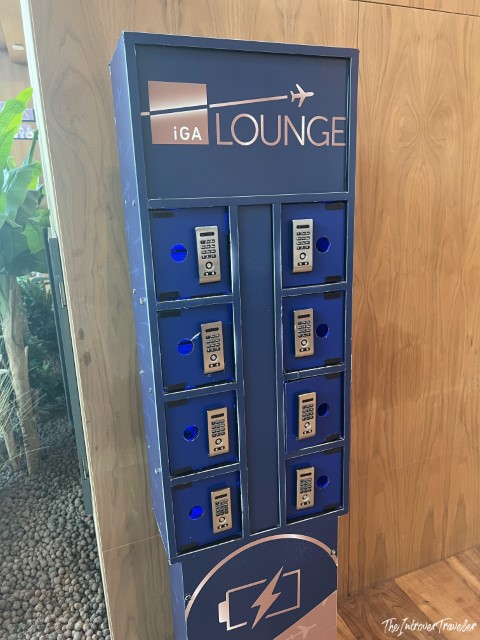 IGA Lounge Istanbul Airport device charging lockers with combination locks