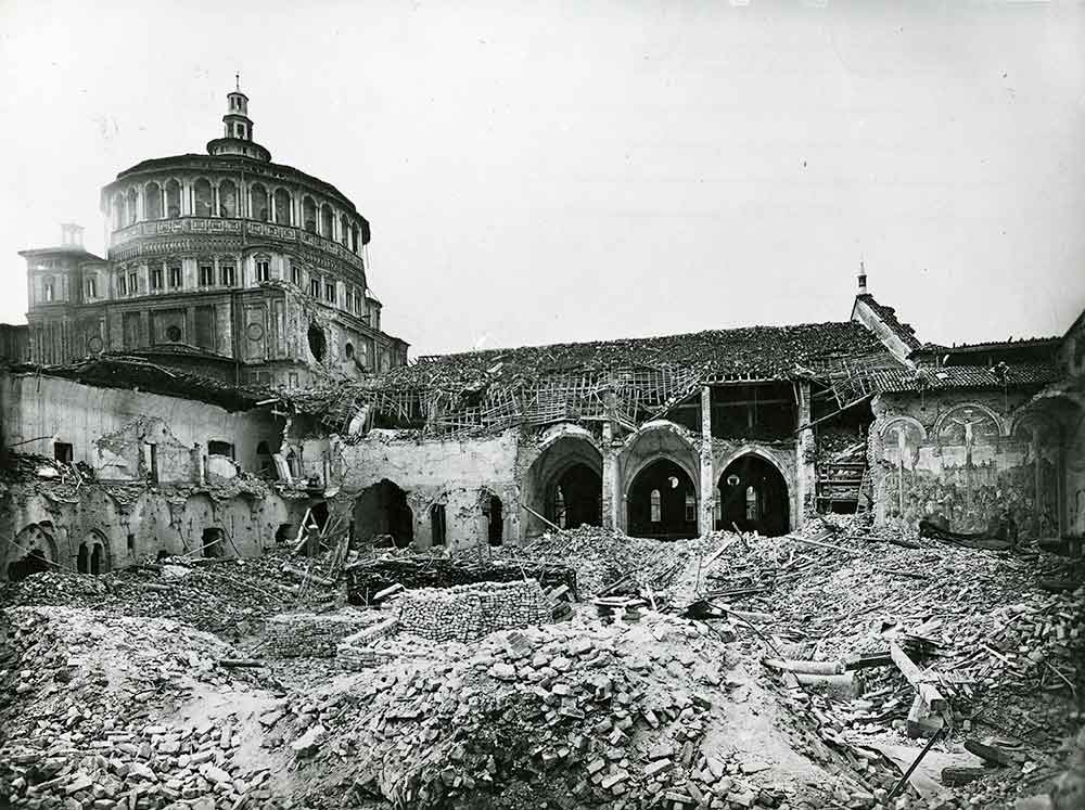 WWII bomb damage to Santa Maria delle Grazie, Milan, home of Leonardo's Last Supper
