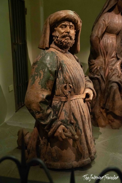 Kneeling bearded figure from The Lamentation over the Dead Christ by Niccolò dell'Arca, Bologna