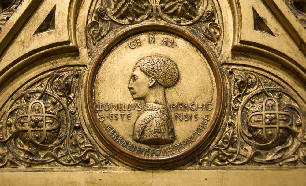 Bronze medallion portrait of Leonello d'Este, Marquis of Ferrara, on display at the National Gallery London