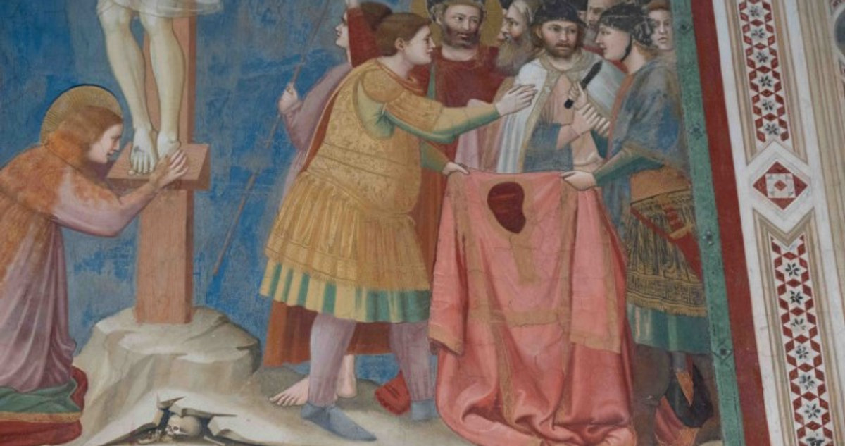 Giotto fresco detail of soldiers dividing Christ's garments, Scrovegni Chapel, Padua
