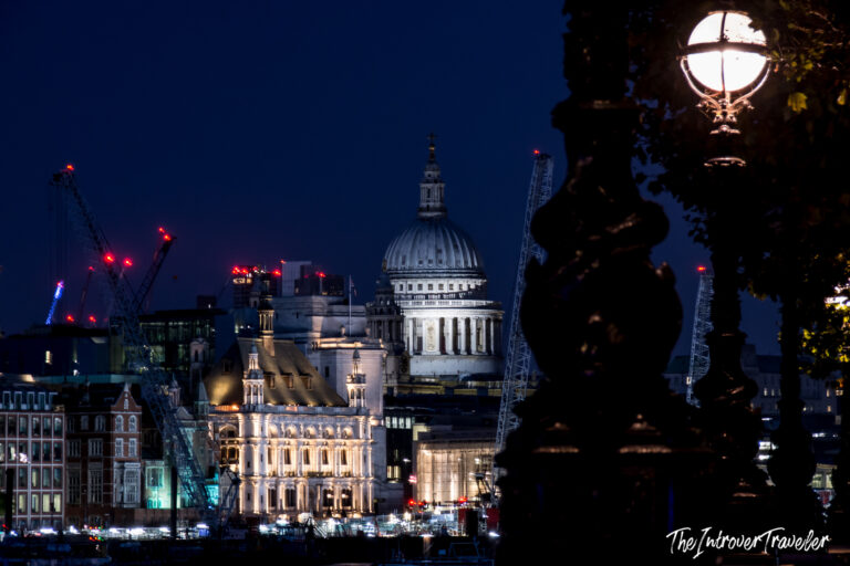 Visiting London. A quick weekend in the charming old lady of England. National Gallery, British Museum, St. Martin in the Fields.